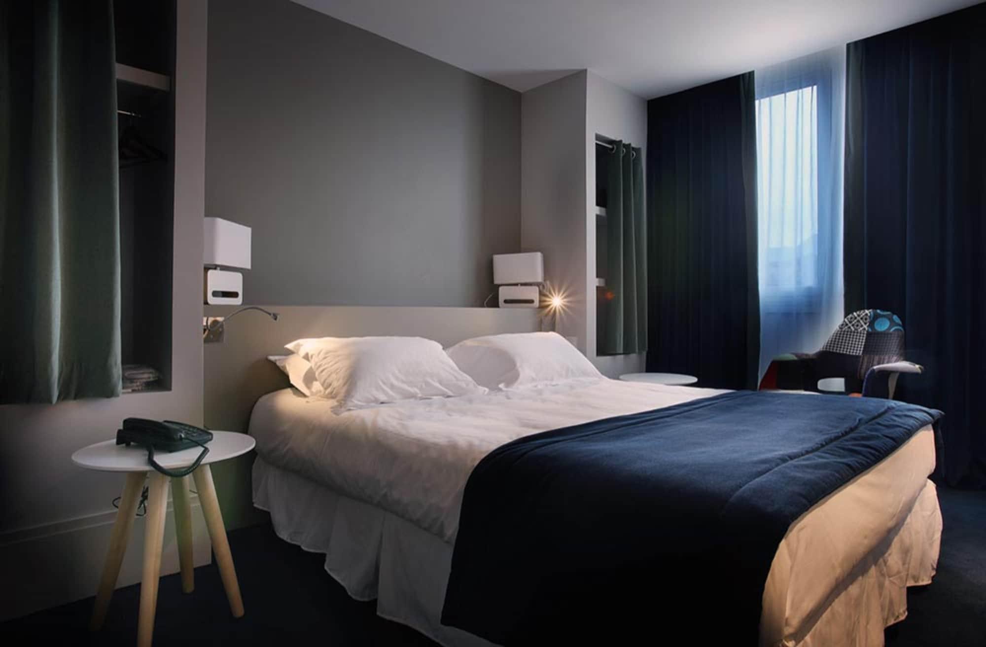 Hotel Le Cinq Hyper - Centre Chambéry Room photo